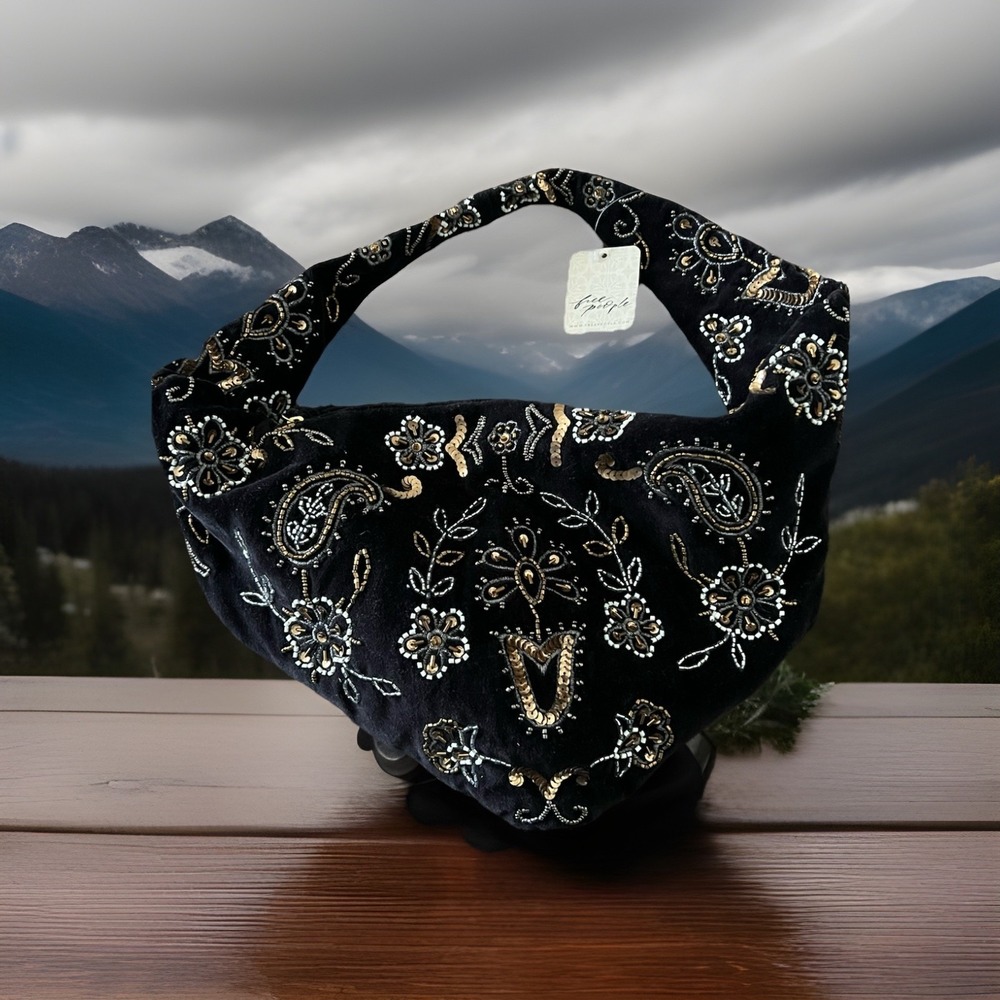 FREE PEOPLE Nashville Nights Beaded Sequin Velvet Shoulder Bag In Black NWT